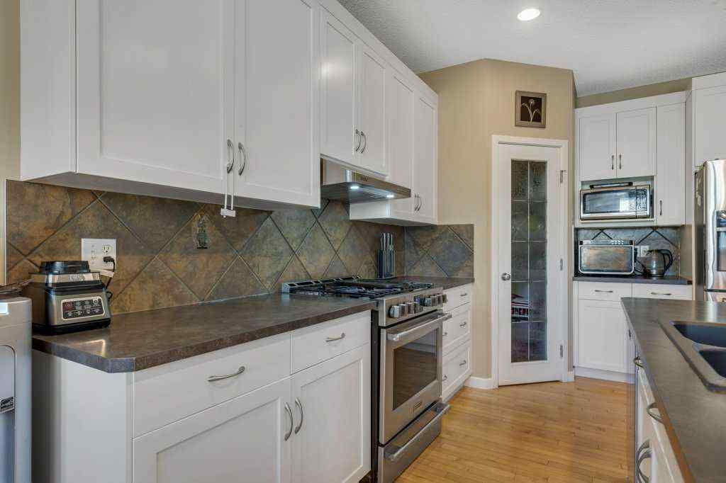 MLS® A2259449 - 119 Valley Stream Circle NW in Valley Ridge Calgary, Residential