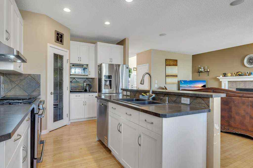 MLS® A2259449 - 119 Valley Stream Circle NW in Valley Ridge Calgary, Residential