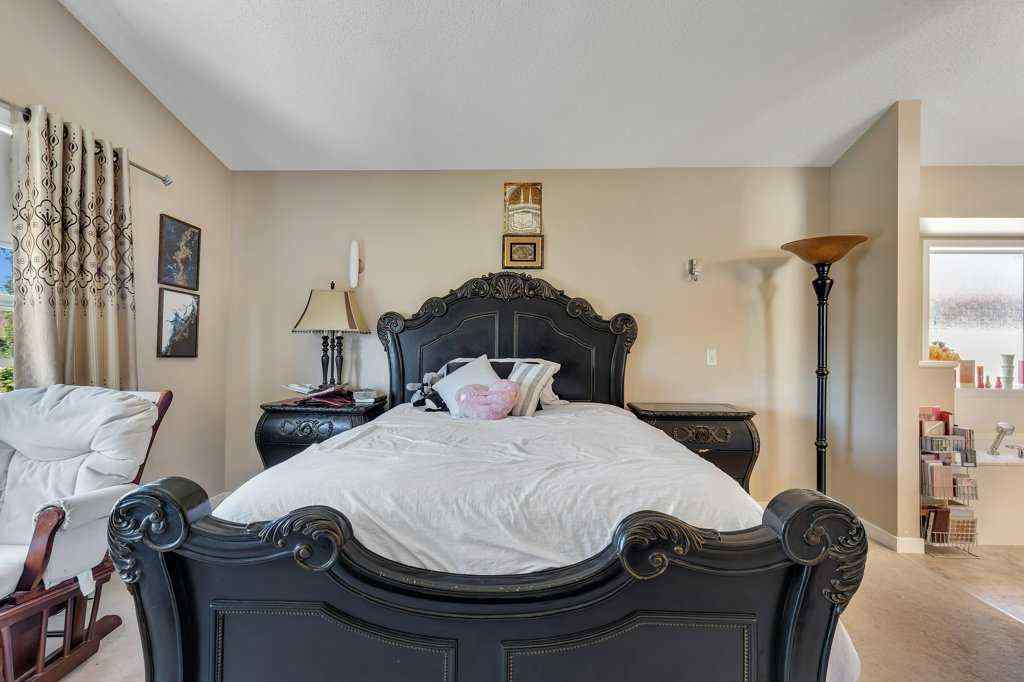 MLS® A2259449 - 119 Valley Stream Circle NW in Valley Ridge Calgary, Residential