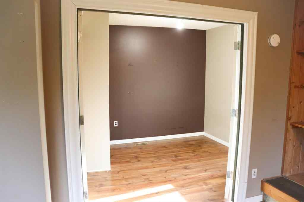 MLS&reg; # A2259459 - 112 5 Street  in NONE Keoma, Residential Open Houses