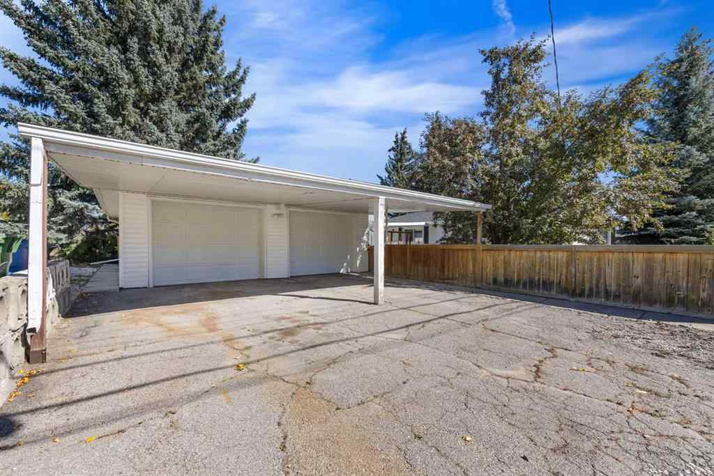 MLS® A2259464 - 1048 39 Avenue NW in Cambrian Heights Calgary, Residential