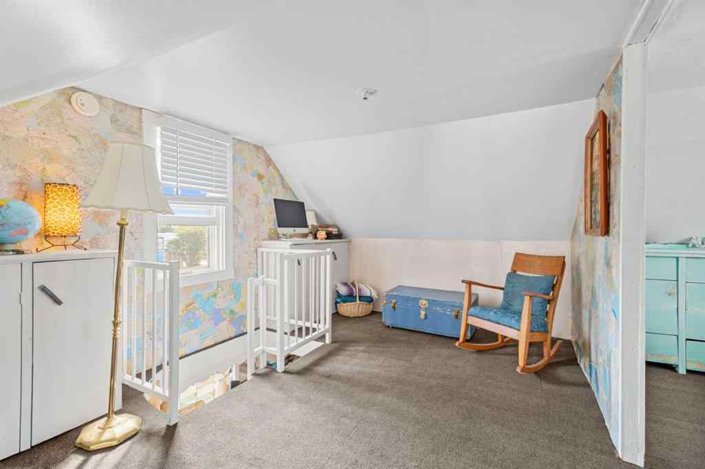 MLS® A2259470 - 4517 & 4513 46 Street  in Central Core Sylvan Lake, Residential