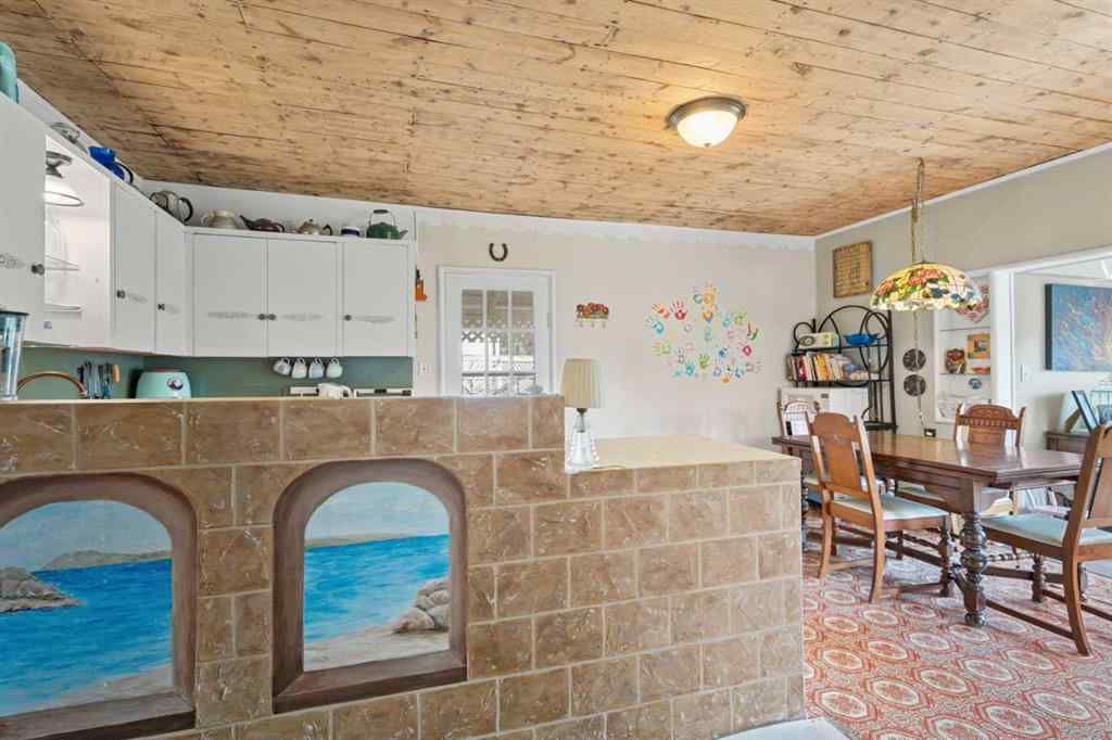 MLS® A2259470 - 4517 & 4513 46 Street  in Central Core Sylvan Lake, Residential