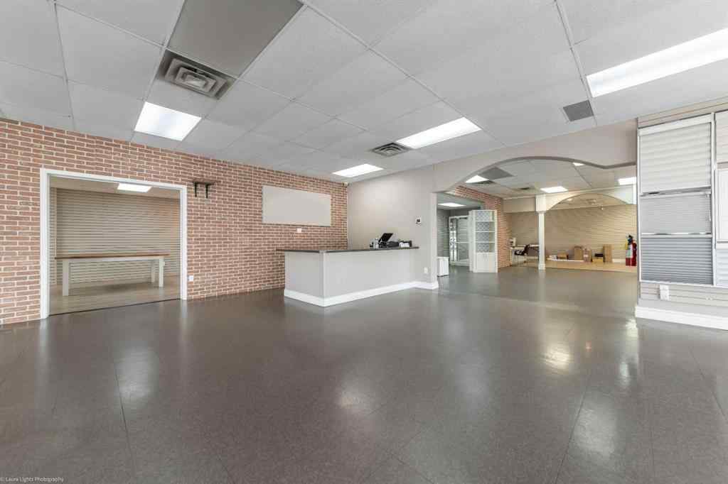 MLS® A2259474 - 4813 49 Avenue  in Central Business District Lloydminster, Commercial