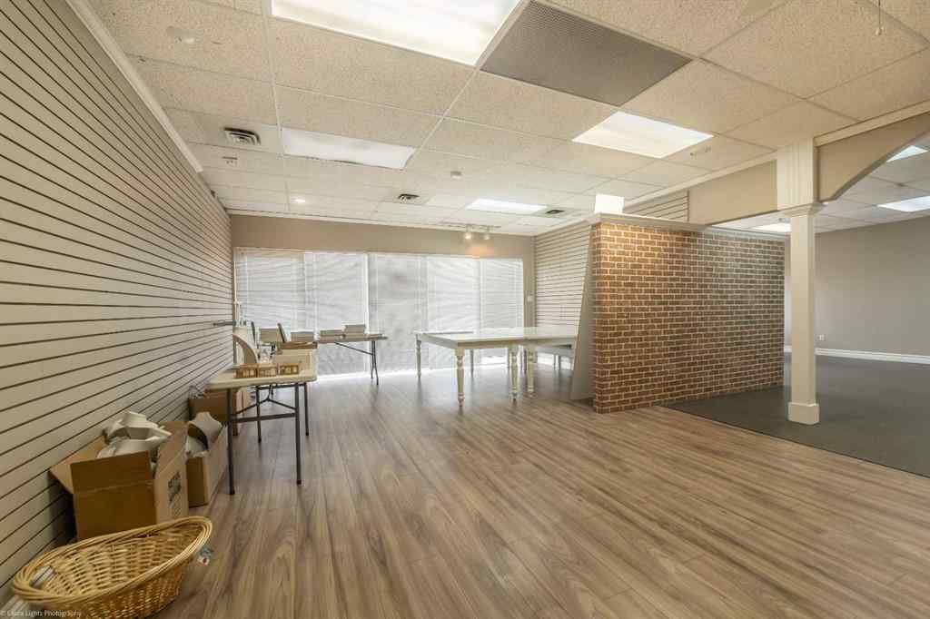 MLS® A2259474 - 4813 49 Avenue  in Central Business District Lloydminster, Commercial