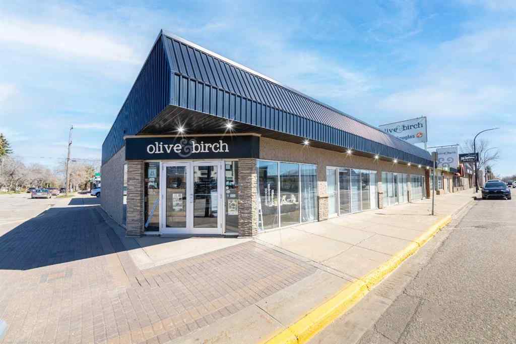 MLS® A2259474 - 4813 49 Avenue  in Central Business District Lloydminster, Commercial