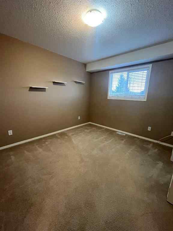 MLS® A2259478 - 324 Washington Way SE in River Flats Medicine Hat, Residential
