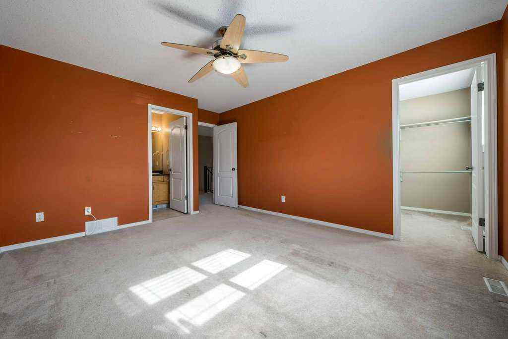 MLS® A2259478 - 324 Washington Way SE in River Flats Medicine Hat, Residential