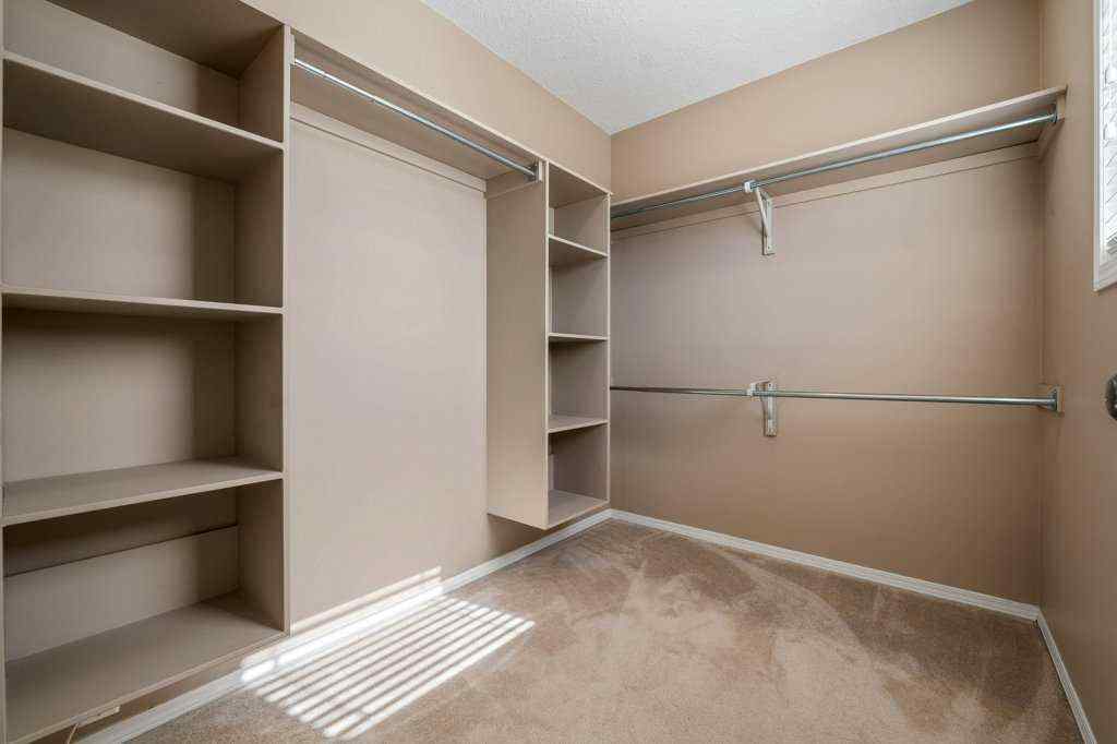 MLS® A2259478 - 324 Washington Way SE in River Flats Medicine Hat, Residential