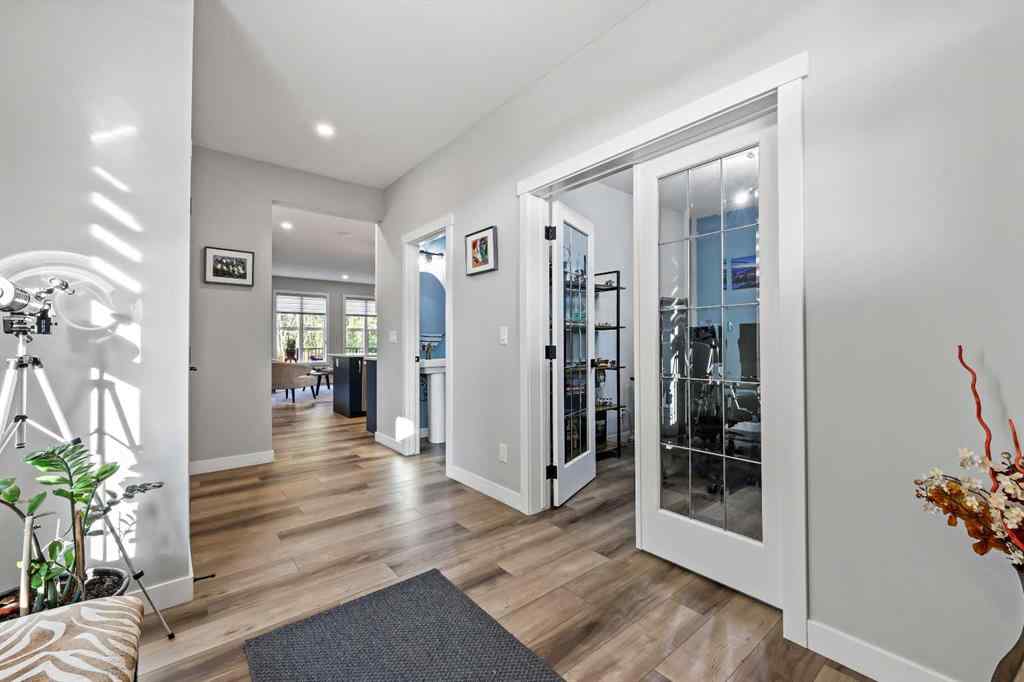 MLS® A2259480 - 34 Coach Ridge Point SW in Coach Hill Calgary, Residential