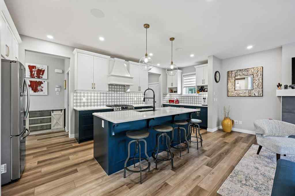 MLS® A2259480 - 34 Coach Ridge Point SW in Coach Hill Calgary, Residential