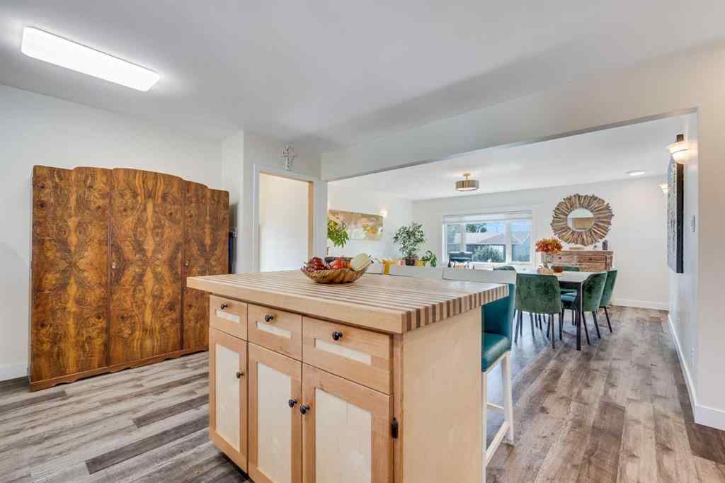 MLS® A2259485 - 230 Frederick Avenue W in NONE Standard, Residential