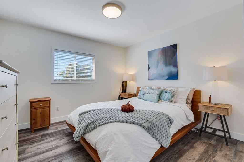 MLS® A2259485 - 230 Frederick Avenue W in NONE Standard, Residential