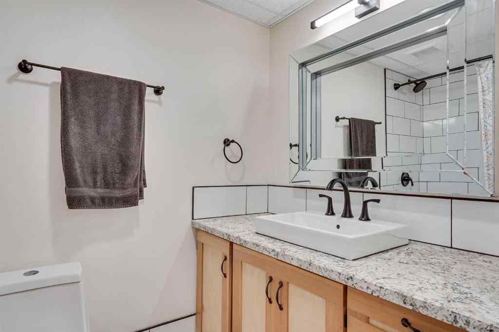 MLS® A2259485 - 230 Frederick Avenue W in NONE Standard, Residential