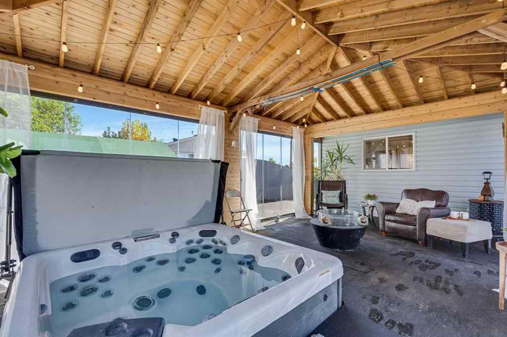 MLS® A2259485 - 230 Frederick Avenue W in NONE Standard, Residential