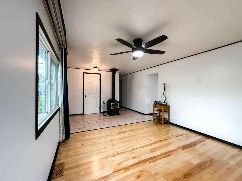 MLS® A2259487 - Unit #249 133 Jarvis Street  in Mountain View Hinton, Mobile