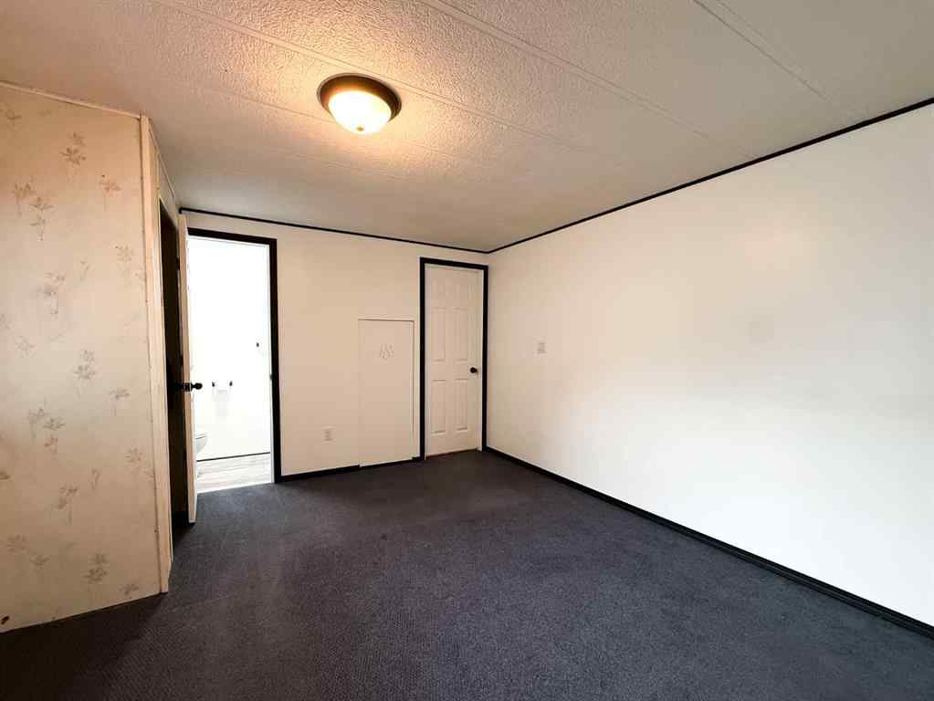 MLS® A2259487 - Unit #249 133 Jarvis Street  in Mountain View Hinton, Mobile