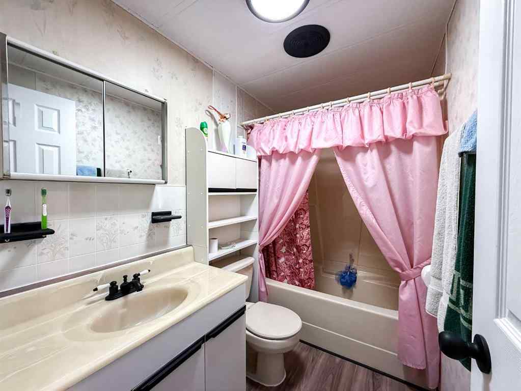 MLS® A2259487 - Unit #249 133 Jarvis Street  in Mountain View Hinton, Mobile