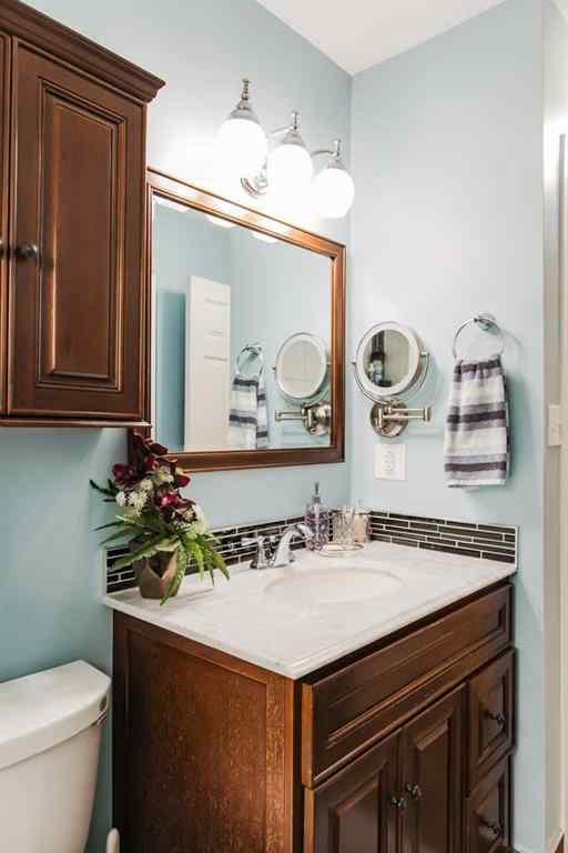 MLS® A2259493 - 9905 70 Avenue  in South Patterson Place Grande Prairie, Residential