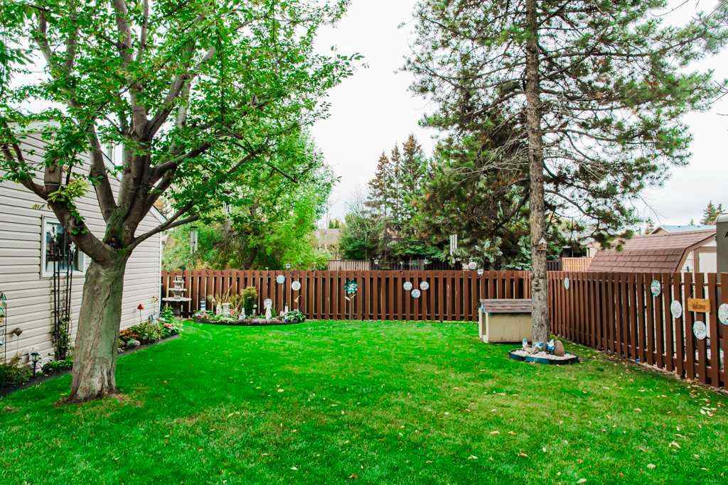 MLS® A2259493 - 9905 70 Avenue  in South Patterson Place Grande Prairie, Residential