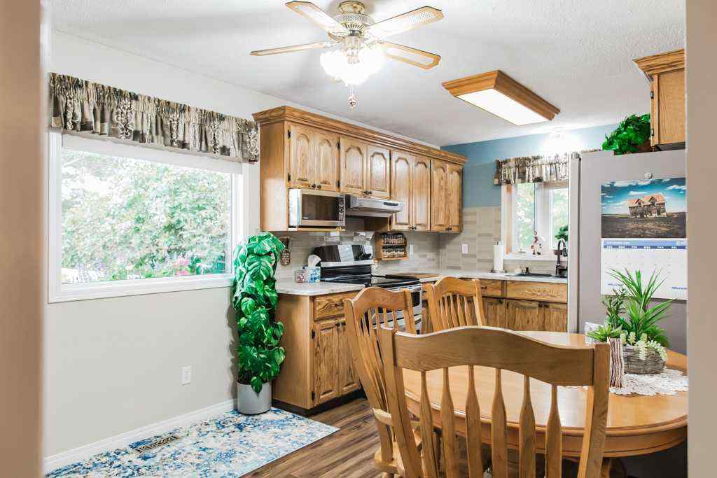 MLS® A2259493 - 9905 70 Avenue  in South Patterson Place Grande Prairie, Residential