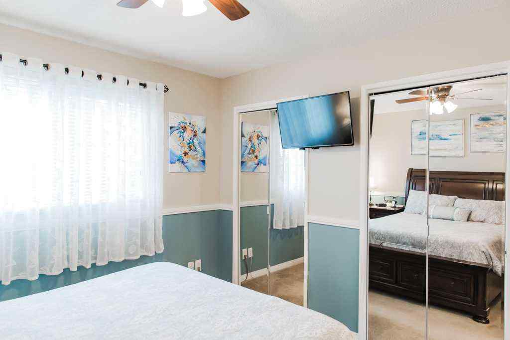 MLS® A2259493 - 9905 70 Avenue  in South Patterson Place Grande Prairie, Residential