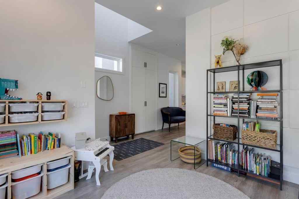 MLS® A2259496 - 1831 30 Avenue SW in South Calgary Calgary, Residential