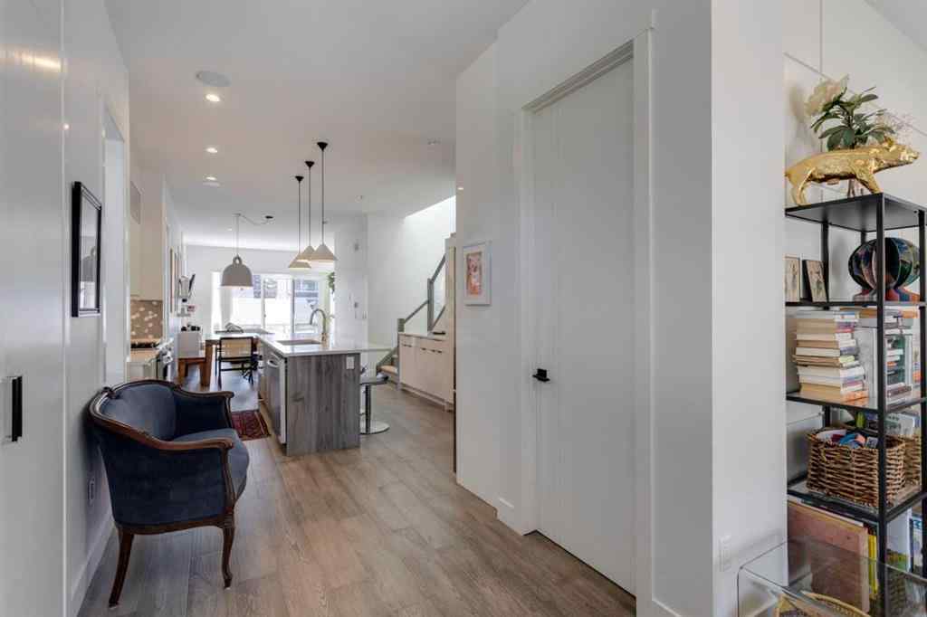 MLS® A2259496 - 1831 30 Avenue SW in South Calgary Calgary, Residential