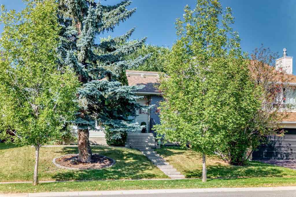 MLS® A2259501 - 208 Woodbine Boulevard SW in Woodbine Calgary, Residential