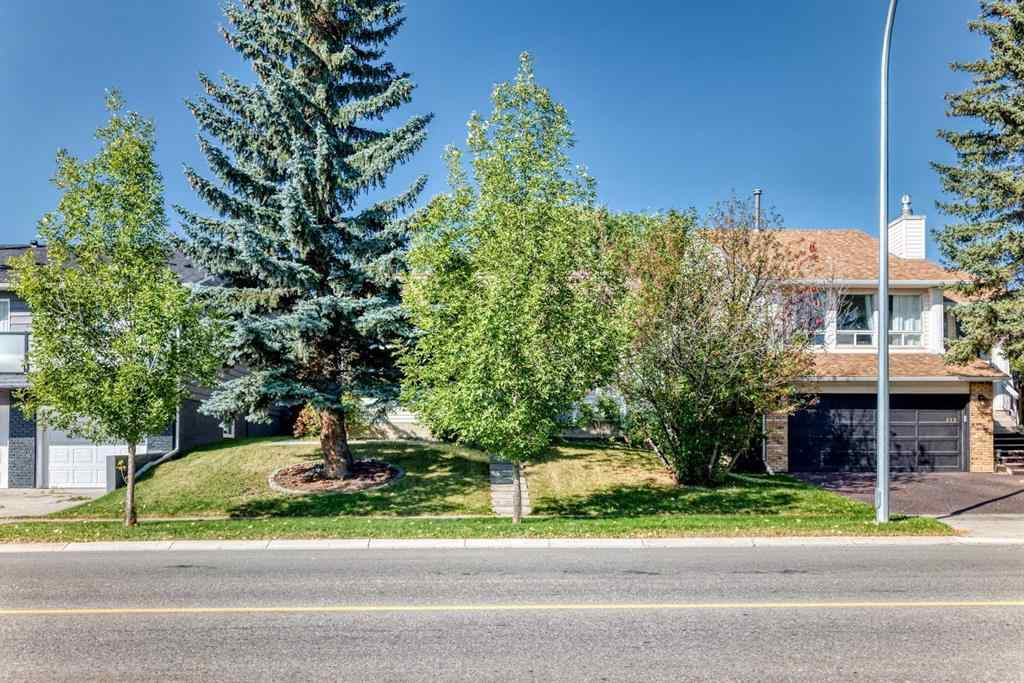 MLS® A2259501 - 208 Woodbine Boulevard SW in Woodbine Calgary, Residential