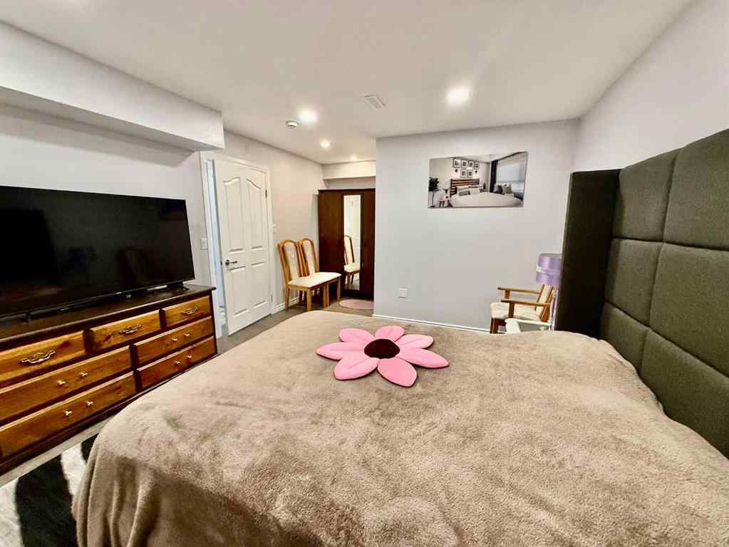 MLS® A2259506 - 43 Bridlecrest Road SW in Bridlewood Calgary, Residential