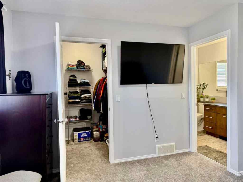 MLS® A2259506 - 43 Bridlecrest Road SW in Bridlewood Calgary, Residential