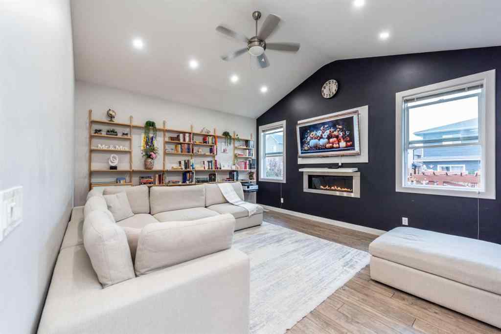 MLS® A2259514 - 239 Ravenscroft Green SE in Ravenswood Airdrie, Residential