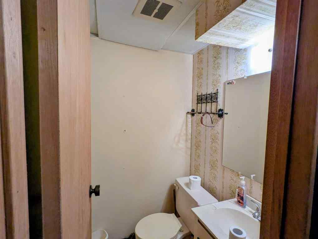 MLS® A2259535 - 14 Oreston Close  in Oriole Park Red Deer, Residential