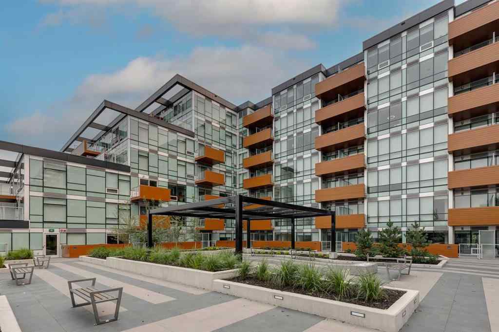 MLS® A2259539 - Unit #504 110 18A Street NW in West Hillhurst Calgary, Residential