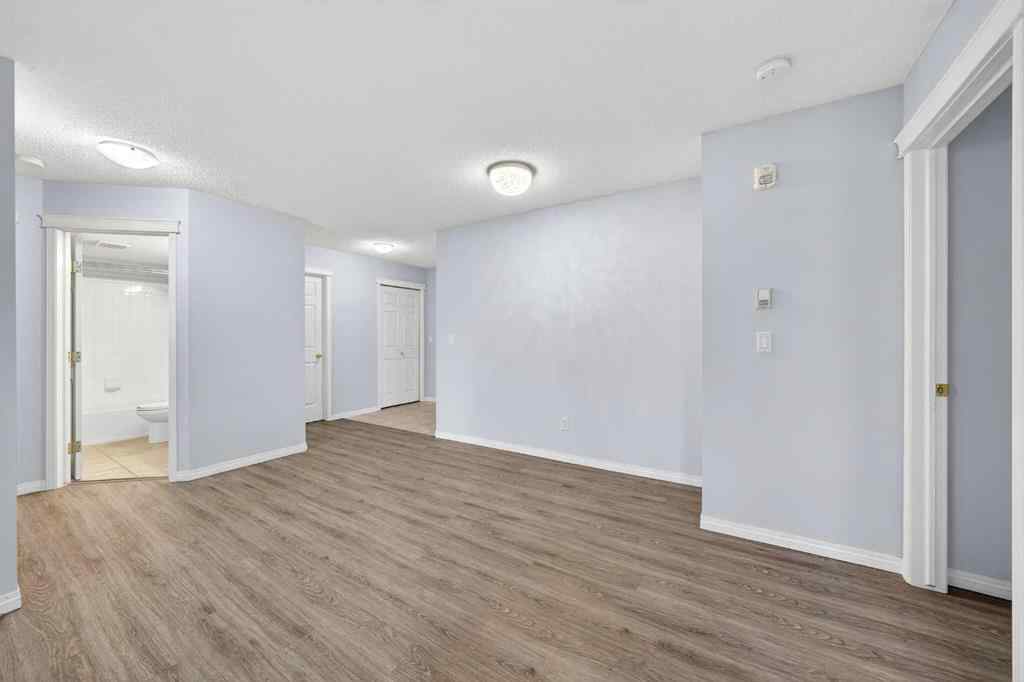 MLS® A2259542 - Unit #208 20 Country Hills View NW in Country Hills Calgary, Residential