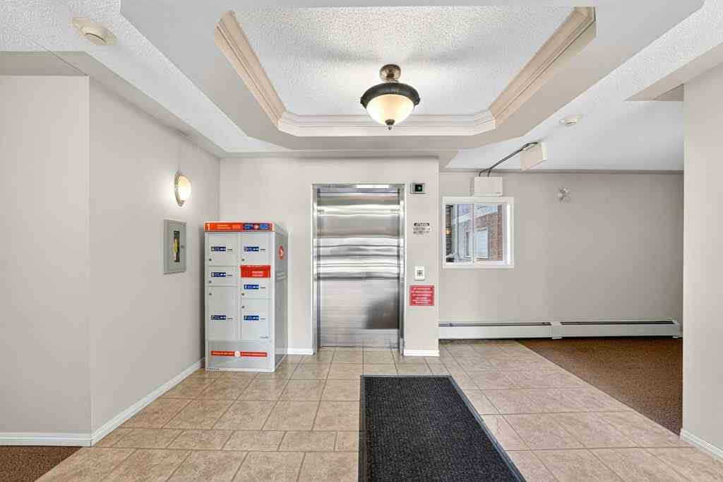 MLS® A2259542 - Unit #208 20 Country Hills View NW in Country Hills Calgary, Residential