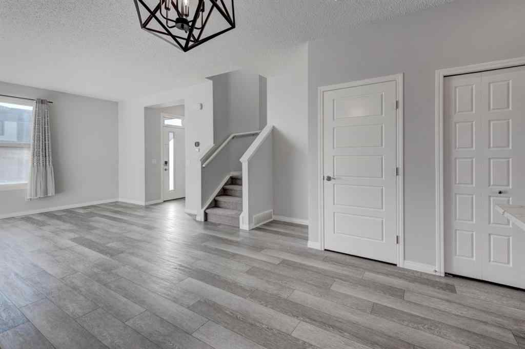 MLS® A2259550 - 362 Wolf Creek Manor SE in Wolf Willow Calgary, Residential