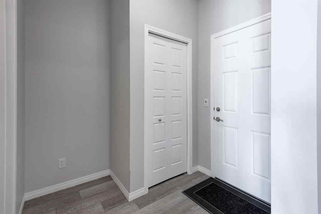 MLS® A2259550 - 362 Wolf Creek Manor SE in Wolf Willow Calgary, Residential