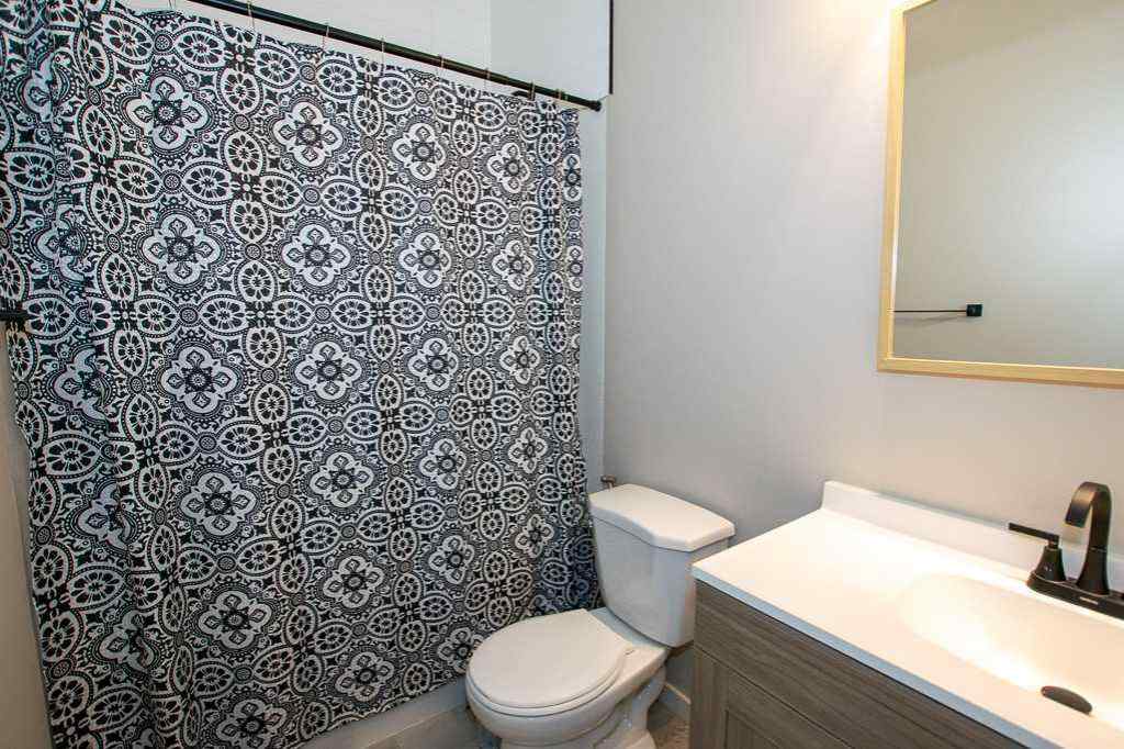 MLS® A2259553 - 216 Chelsea Drive  in Chelsea_CH Chestermere, Residential