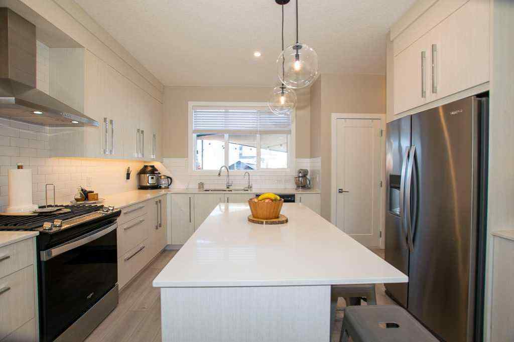 MLS® A2259553 - 216 Chelsea Drive  in Chelsea_CH Chestermere, Residential