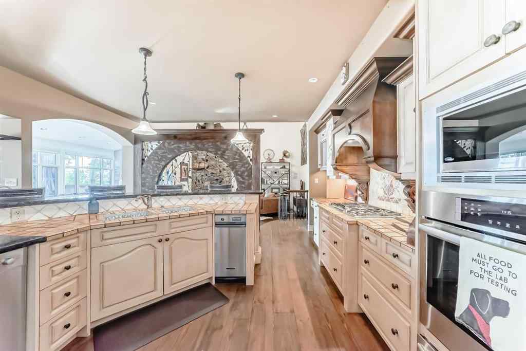 MLS® A2259560 - 716 West Chestermere Drive  in West Chestermere Drive Chestermere, Residential