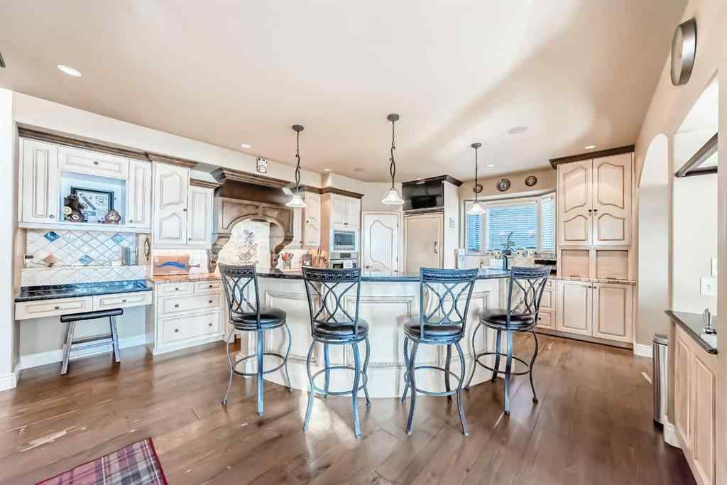 MLS® A2259560 - 716 West Chestermere Drive  in West Chestermere Drive Chestermere, Residential