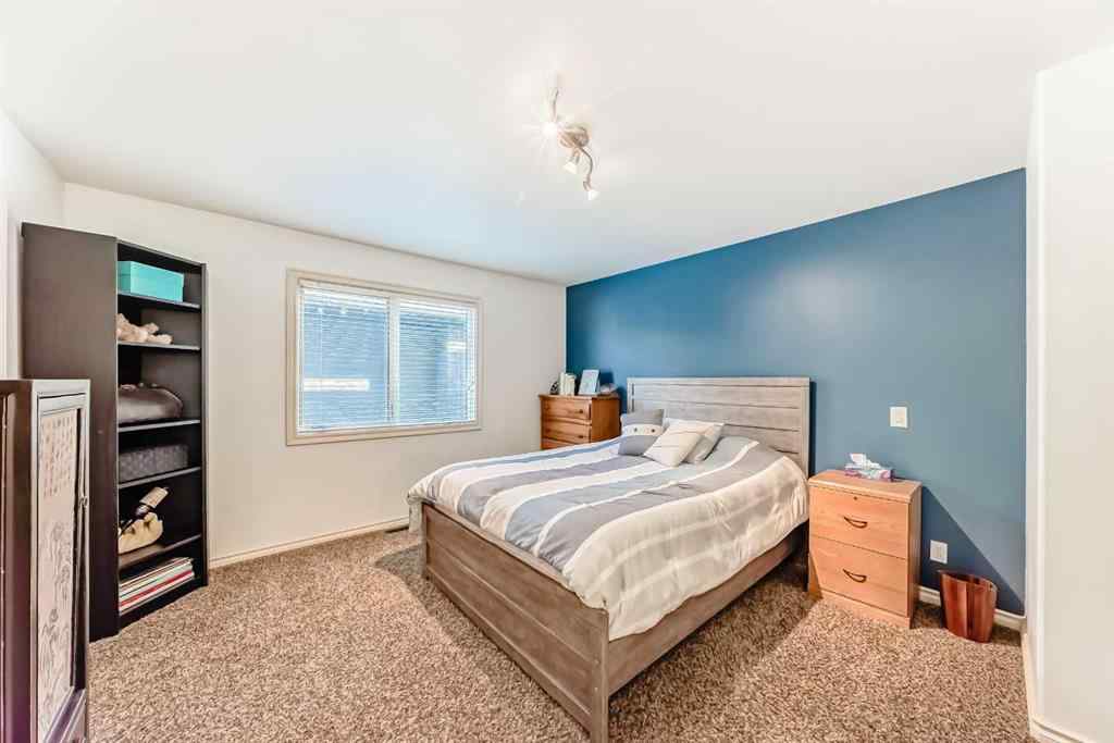 MLS® A2259560 - 716 West Chestermere Drive  in West Chestermere Drive Chestermere, Residential