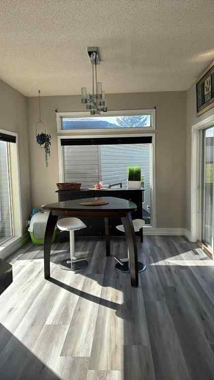 MLS® A2259564 - 148 Stonegate Crescent NW in Stonegate Airdrie, Residential