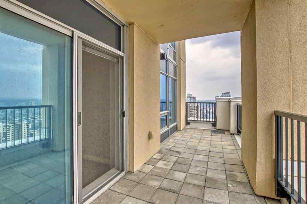 MLS® A2259567 - Unit #3401 930 6 Avenue SW in Downtown Commercial Core Calgary, Residential