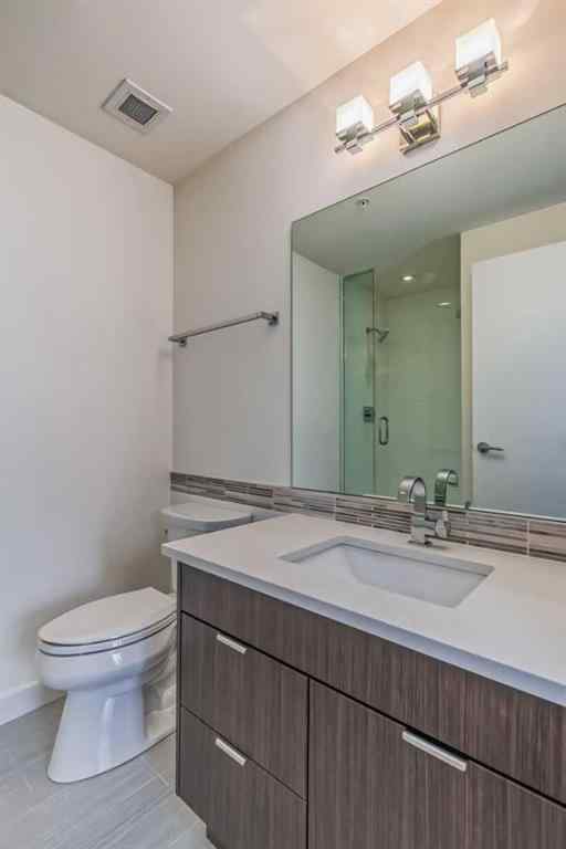 MLS® A2259567 - Unit #3401 930 6 Avenue SW in Downtown Commercial Core Calgary, Residential