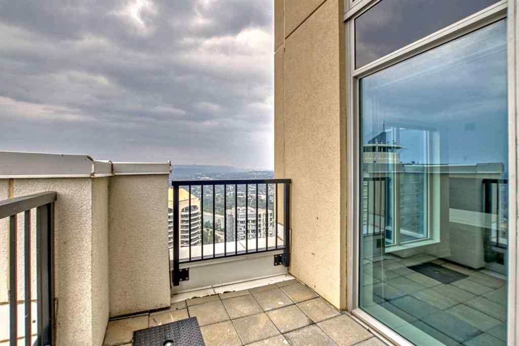 MLS® A2259567 - Unit #3401 930 6 Avenue SW in Downtown Commercial Core Calgary, Residential