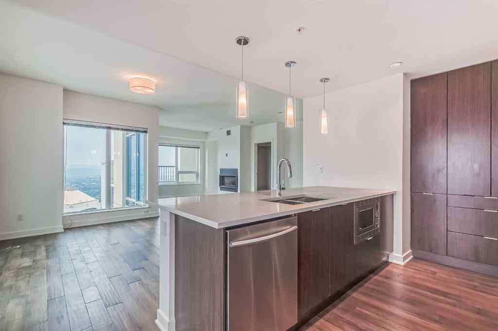 MLS® A2259567 - Unit #3401 930 6 Avenue SW in Downtown Commercial Core Calgary, Residential