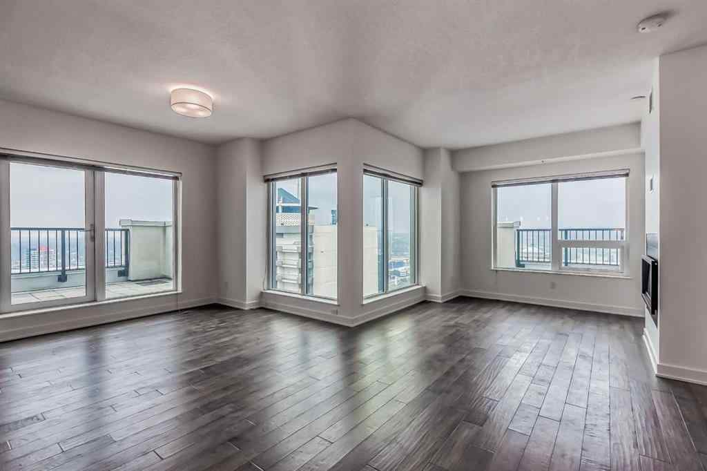 MLS® A2259567 - Unit #3401 930 6 Avenue SW in Downtown Commercial Core Calgary, Residential